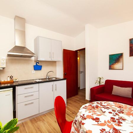 A38 - Rising Sun Top-Floor Flat ลากอส ภายนอก รูปภาพ