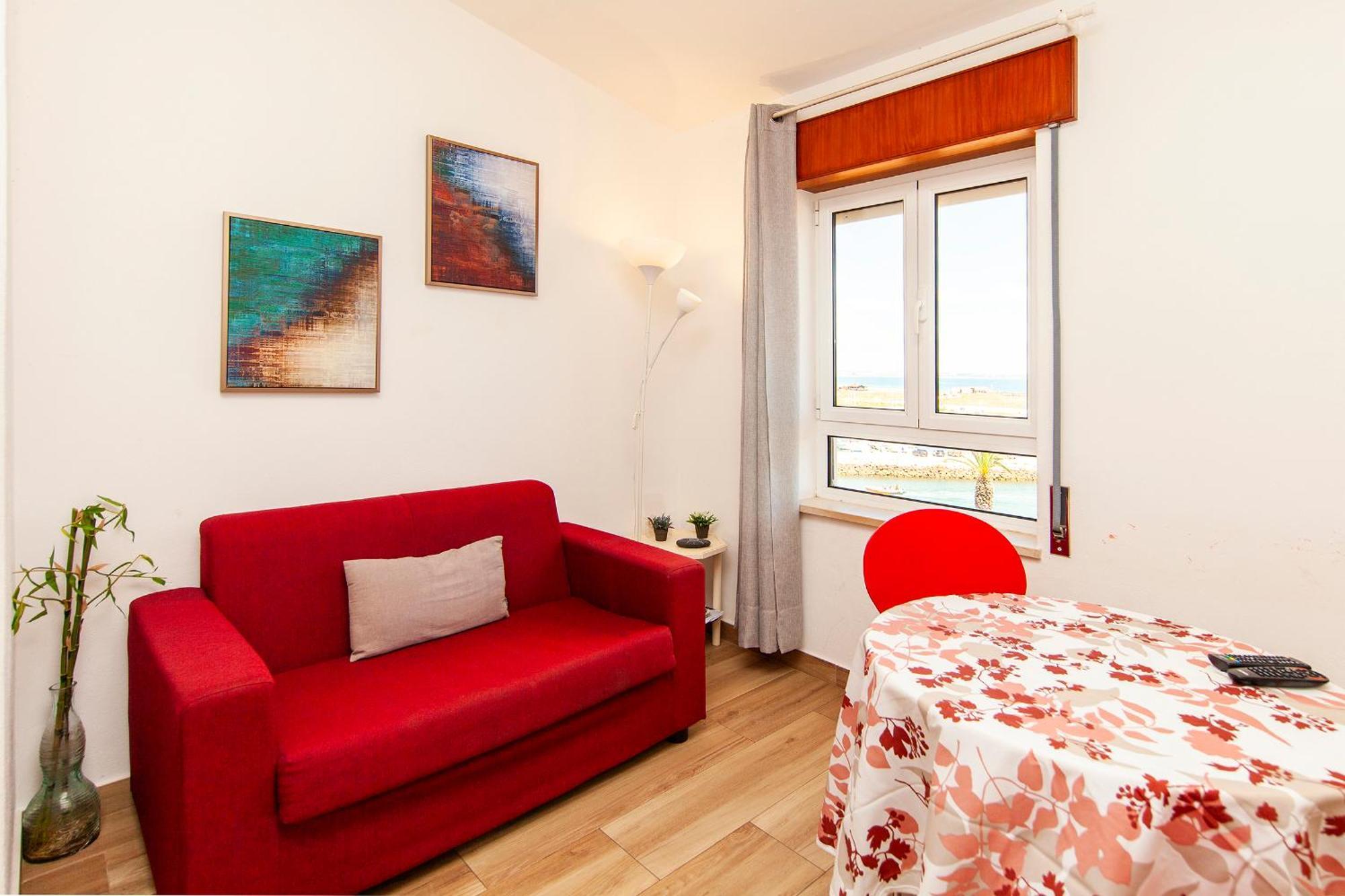 A38 - Rising Sun Top-Floor Flat ลากอส ภายนอก รูปภาพ
