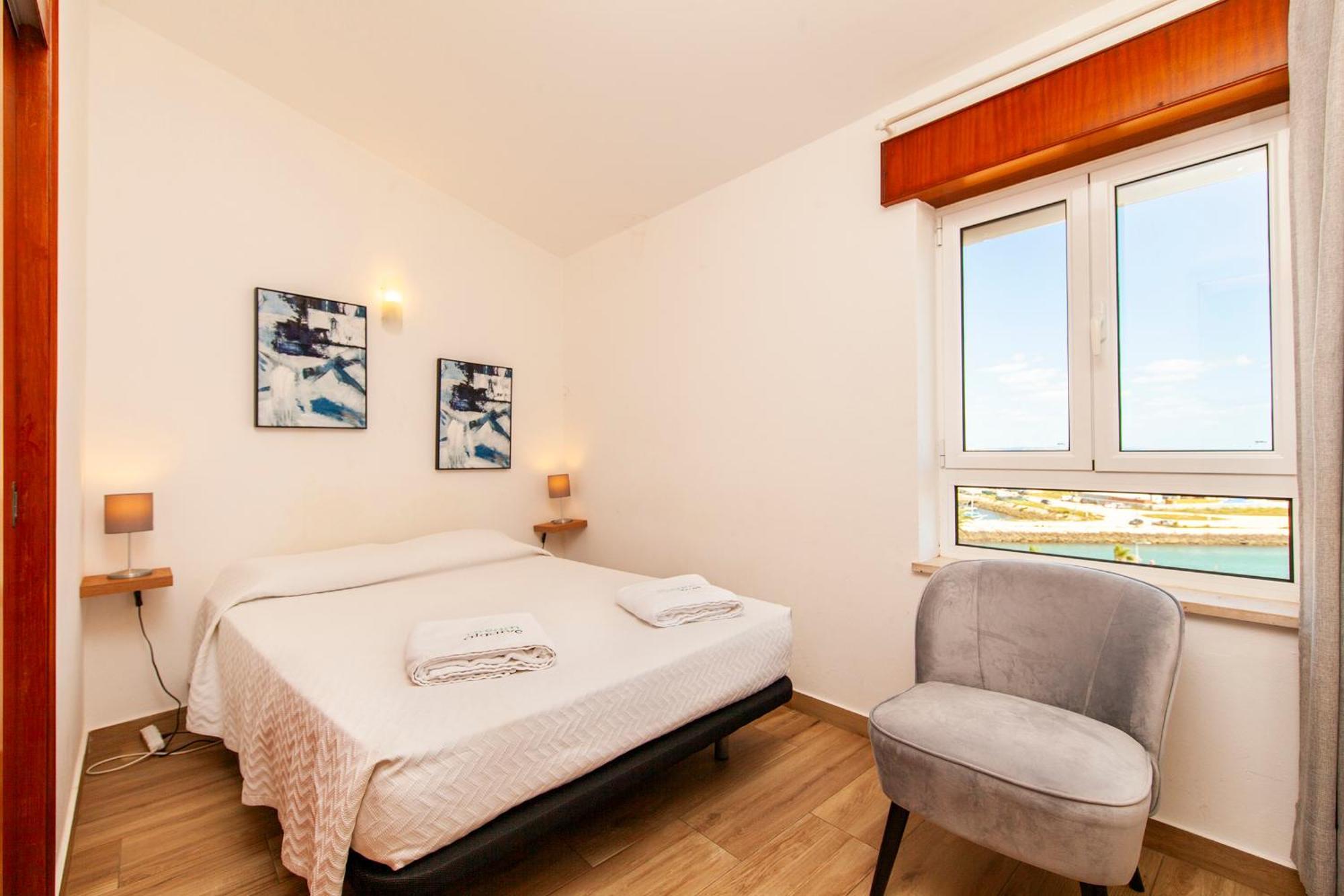 A38 - Rising Sun Top-Floor Flat ลากอส ภายนอก รูปภาพ